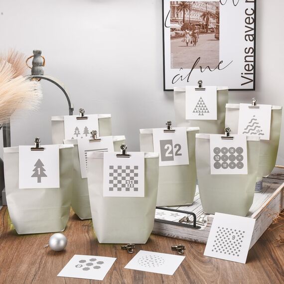KOHMUI Adventskalender zum Befüllen, 24 Weihnachtskalender Papiertüten zum Selbst Füllen, Zahlen Etiketten mit Geometrische Formen, Geschenktüten zum Selber Basteln