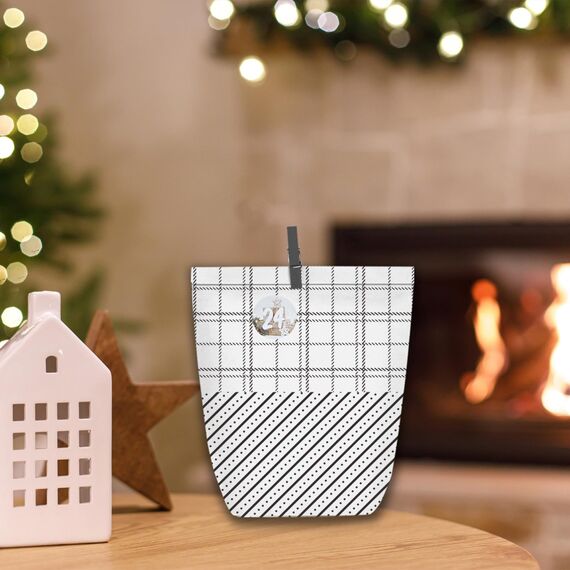KOHMUI Adventskalender zum Befüllen, 24 Weihnachtskalender Papiertüten zum Selbst Gestalten, Geschenktüten zum Selber Basteln, Elegantem Schwarz und Weiss