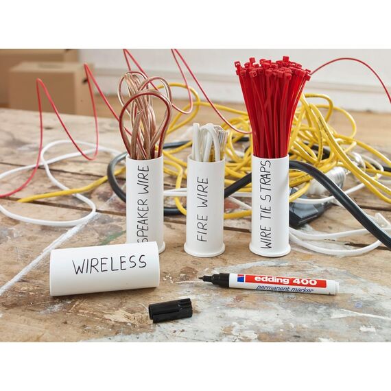 edding 400 Permanentmarker - feine Rundspitze 1 mm - wasserfest, schnell-trocknend - wischfest - für Karton, Kunststoff, Holz, Metall, Glas - 2 Stifte