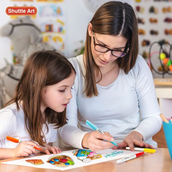 Shuttle Art Permanent Marker fein, 30 Permanent Marker bunt mit feiner Spitze, wasserfeste Stifte, Folienstift permanent, Filzstifte, für Kunststoff, Stein und Glas zum Bemalen und Färben geeignet.