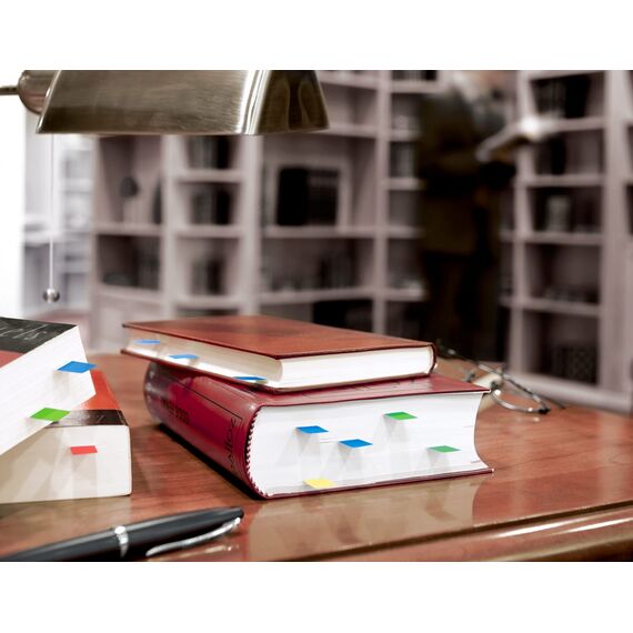 Post-it Index Flags schmal, Packung mit 4 Spendern, 35 Blatt pro Spender, 11, 9 mm x 43, 2 mm, Gelb, Rot, Grün, Blau - Zum Markieren, Hervorheben oder Farbcodieren wichtiger Informationen