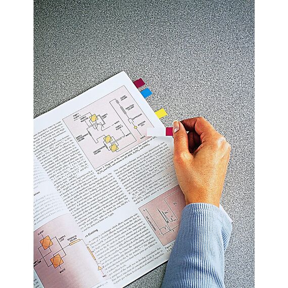 Post-it Index Flags Schmal, Packung mit 4 Spendern, 35 Blatt pro Spender, 11, 9 mm x 43, 2 mm, Gelb, Lila, Pink, Blau - Zum Markieren, Hervorheben oder Farbcodieren wichtiger Informationen