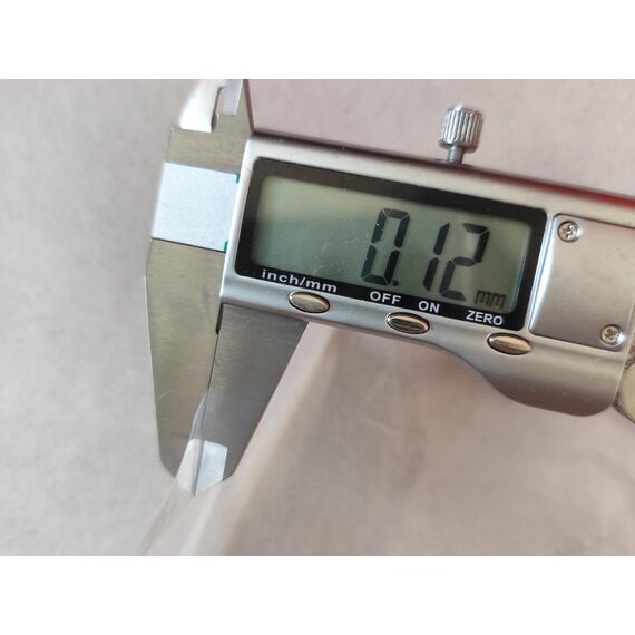 PUTOAHAO 100 Stück Klarsichthüllen A4 Glasklar aus PP (0.06 mm,60 My,60µ,60 micron),mit 11 Lochungen für 2/3/4-Ring-Ordner, Prospekthüllen DIN A4 für Dokumente (Grün Seite, 6C-100)