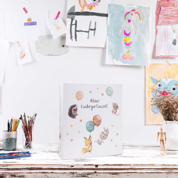 OLGS Sammelordner Meine Kindergartenzeit Ordner für Kinder | Erinnerungsordner, Kindergartenordner Fuchs, Hase, Maus, Igel, Luftballon | Geschenk, Kita, Kindergarten, Schule, Sammelmappe - Hoch hinaus