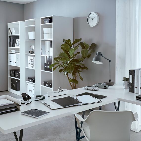 Leitz Qualitäts-Ordner 180° Active WOW, 5er Pack, A4, Schmal, Abgerundeter Rücken, 6,5 cm breit, Gummibandverschluss, Leichtes Polyfoam, Plastik-Ordner, WOW Serie, Weiß, 11070001