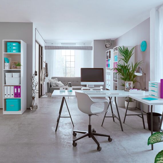 Leitz Qualitäts-Ordner 180° Active WOW, 5er Pack, A4, Breit, Abgerundeter Rücken, 8,2 cm breit, Gummibandverschluss, Leichtes Polyfoam, Plastik-Ordner, WOW Serie, Violett, 11060062