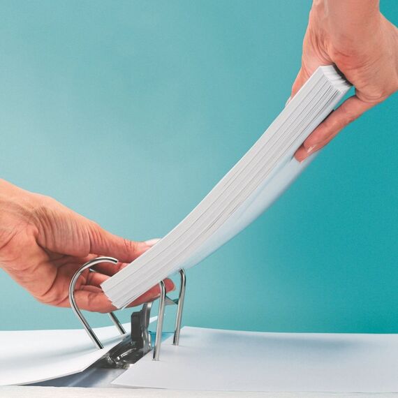 Leitz Qualitäts-Ordner 180° Plastik, das Original, DIN A4 Aktenordner 8,2 cm breit, Kunststoff-Ordner mit PP-laminiertem Einband, Mit 180° Mechanik, Höchste Stabilität und Qualität, Blau, 10105035