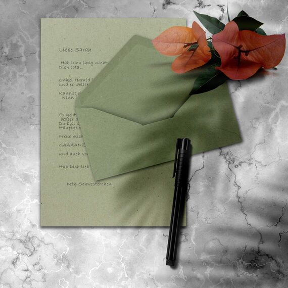 100x Briefpapier Set DIN A4 mit DIN Lang Briefumschlägen, Nassklebung - Kraftpapier-Grün - Recycling-Schreibpapier mit Kuverts - FarbenFroh by GUSTAV NEUSER