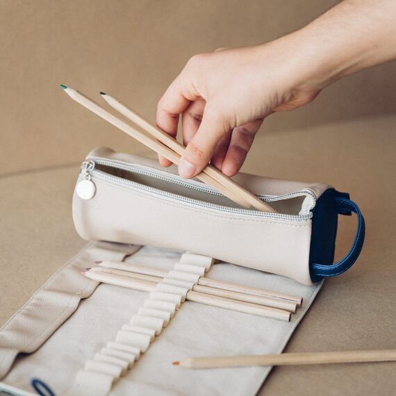 Grupo Erik Stiftrolle Hokusai Die große Welle vor Kanagawa - Federmappe 21 x 7,5 x 7,5 cm - Mäppchen Groß - Federmäppchen Mädchen und Jungen