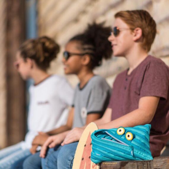 ZIPIT Wildlings Federmäppchen für Jungen, Extra Großes Mäppchen für die Schule, Monster Etui für Kinder, Federmappe Blau