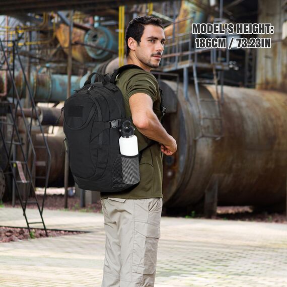 VINBAGGE Rucksack Taktischer Motorrad Wanderrucksack Outdoor Wasserdicht Trekkingrucksack 25L Campus Wandern Arbeit Schulrucksack Jungen Daypack für Herren Damen Schwarz（500D-Aufrüstung）