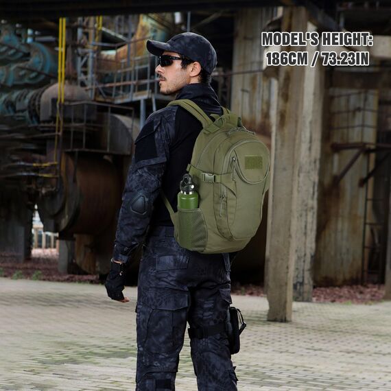 VINBAGGE Rucksack Taktischer Motorrad Wanderrucksack Outdoor Wasserdicht Trekkingrucksack 25L Campus Wandern Arbeit Schulrucksack Jungen Daypack für Herren Damen Grün（500D-Aufrüstung）