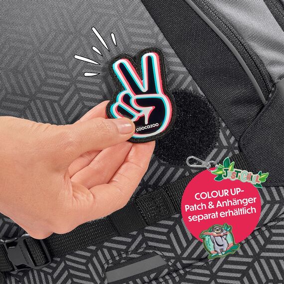 coocazoo Schulrucksack Mate „Black Carbon”, schwarz-grau, ergonomischer & anpassbarer Tornister, höhen- & größenverstellbar, mit Brustgurt & Hüftgurt, ab der 3. Klasse