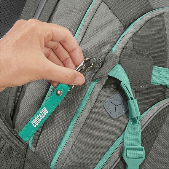 coocazoo Schulrucksack Mate „Fresh Mint”, grau-Mint, ergonomischer & anpassbarer Tornister, höhen- & größenverstellbar, mit Brustgurt & Hüftgurt, ab der 3. Klasse