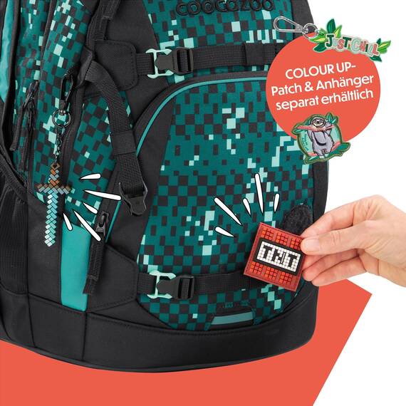 coocazoo Schulrucksack Mate „Pixel Blox”, schwarz-grün, ergonomischer & anpassbarer Tornister, höhen- & größenverstellbar, mit Brustgurt & Hüftgurt, ab der 3. Klasse
