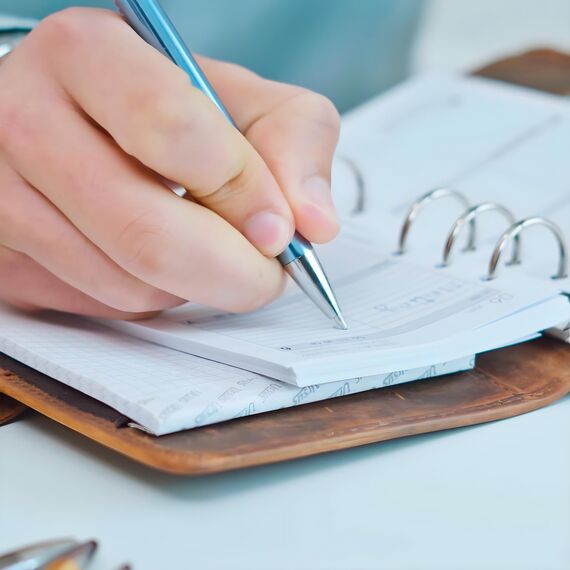 A6 Kalendereinlage 2026 (1 Woche auf 2 Seiten)Wochenplaner für alle gängige Ledermappen Terminplaner Organizer Kombimappe Zeitplaner Ersatz Kalender Einlagen Wochen Kalendarium Jahresplan (A6 Kompakt)