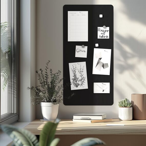 Flatbo Magnettafel aus Metall, 70 x 35 cm, Tafel für Postkarten, Urlaubssouvenirs oder Notizen. Inklusive 4 Magnete und Montageset.