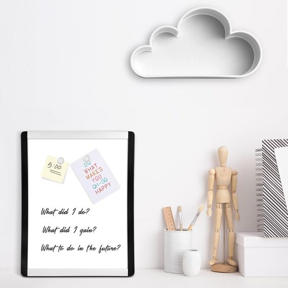 Amazon Basics Magnetische, trocken abwischbare Tafel, Kunststoff/Aluminiumrahmen, 21,6 cm x 28 cm, Weiß