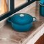 Le Creuset Signature Gusseisen-Bräter mit Deckel, Ø 28 cm, Rund, Für alle Herdarten und Induktion geeignet, Volumen: 6,7 l, 6,125 kg, Deep Teal, 21177286422430