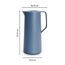 Emsa Motiva Isolierkanne 1l, Kaffeekanne Thermo mit Quick-Press-Verschluss, Thermoskanne hält 12h heiß, 24h kalt, Glaskolben, Made in Germany, nordisches Design, nord blau, N41703