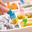 Obstgabeln Kinder Bento Box Zubehör Spieße Tiere Food Picks Plastik Gabeln Mini Dessertgabeln für Kuchen Desserts Obst (Zufällig) (20STK-N)