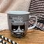 H:) PPY life Tasse mit Motiv "Katze müde" | Kaffeetasse, Porzellan, 40 cl | Tasse mit Spruch, Geschenk | 47925