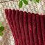 EMEMA Kissenbezug 50x50 cm Weihnachten Kordsamt Kissenbezüge Dekokissen Sofakissen Cord Kissenhülle Zierkissenbezug Kord Dekorative Weiche für Sofa Wohnzimmer Schlafzimmer 2er Set WeinRot