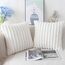 NIULAA Creme Weiß Kissenbezug 50x50 2er Set Flauschig Plüsch Deko Kissenbezüge Weich Gestreift Pelz Kissenhülle Dekokissen Sofakissenbezug Luxus Sofakissen Zierkissenbezüge Wohnzimmer Sofa