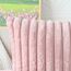 NIULAA Rosa Kissenbezug 45x45 2er Set Flauschig Plüsch Deko Kissenbezüge Weich Gestreift Pelz Kissenhülle Dekokissen Sofakissenbezug Luxus Sofakissen Zierkissenbezüge Wohnzimmer Sofa