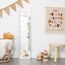 Kidsmood - Personalisierte Messlatte Kinder aus Holz – Hochwertige Messleiste & Wand-Deko für Baby- & Kinderzimmer mit abenteuerlichem Fuchs – Tolles Taufgeschenk für Mädchen & Jungen - Skala 65-140cm