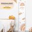 Kidsmood - Personalisierte Messlatte Kinder aus Aluverbund – Hochwertige Messleiste & Wand-Deko für Kinderzimmer mit fröhlichem Regenbogen – Tolles Taufgeschenk für Mädchen & Jungen - Skala 65-140cm