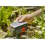 Gardena Viereckregner AquaZoom compact: Regner zur Bewässerung von Nutzflächen von 9-216 m², Reichweite 3-18 m, Sprengweite 3-12 m, integrierter Innenfilter (18708-20)
