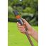 Gardena Premium Gießstab: Robuste Gartenbrause zur Bewässerung und Reinigung, 90 cm lang, 3 Strahlarten & Wasserstop 13 mm (1/2 Zoll) und 15 mm (5/8 Zoll): Steckverbinder mit Aquastop, Powergrip