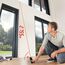 Bosch Laserentfernungsmesser AdvancedDistance 50C (Distanz bis 50m präzise messen, Touch-Display, Messfunktionen mit integrierter Hilfe, im E-Commerce Karton)