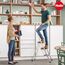 Hailo K70 StandardLine Alu-Klapptritt-Leiter - 3 große Stahl-Stufen mit Anti-Rutsch-Matten belastbar bis 150 kg - Trittleiter mit Klappsicherung - besonders leicht und einfach zu verstauen - Silber