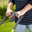 Gardena PowerMax Li-40/32 Akkurasenmäher Set: Mäher bis 280m², 32cm Schnittbreite, 30l Grasfangbehälter, Schnitthöhe 20-60 mm, klappbares Gestänge, ergonomischer Handgriff (5033-20)