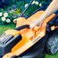 LawnMaster CLMF2437G Akku-Rasenmäher 24V Max 2x4.0Ah Batterie, 37cm 300m² Mulchen 40L, 22-72mm 6-Stufige Schnitthöhenverstellung