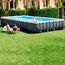 Intex 26374NP – Aufstellpool Ultra XTR Frame Rechteckig, Filterpumpe 10500 L/h, Leiter, Bodenplane und Abdeckplane, 54368 L, Stahl und PVC, Grau, 975x488x132 cm