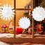 TUPARKA 16 Pcs White Paper Schneeflockendekorationen Papier Schneeflocken Hängende Dekoration Winter Weihnachten Hochzeit Taufe Dekorationen, sortieren Größe