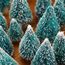 Sunreek 24 Stück künstliche Mini Weihnachten Sisal Schnee Frost Bäume, Kunststoff Winter Schnee Ornamente Bäume