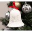 Pearhead Keramikglocke mit Aufschrift "My First Christmas", Baby's First Christmas Tree Decor, Baby Holiday Andenken, Weiß mit rotem Band