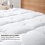 Bedsure Baumwoll-Matratzenauflage, verbesserter, dicker, atmungsaktiver, gesteppter Matratzenbezug mit tiefer Tasche (20,3 cm - 45,7 cm), extra weiche Daunen-Alternative, gefüllte Matratzenauflage