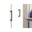 Rauch Möbel Voyager, Kleiderschrank für Schlafzimmer, Kinderzimmer, Babyzimmer, Jugendzimmer, Flur, 3-türig, mit Zubehör Basic, Farbe Weiß/Eiche Artisan, Breite 140cm