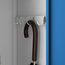Jan Nowak Spind Schrank, Kleiderschrank, Metallschrank, Schließfachschrank | 2 Abteile mit Kleiderstange, Lüftungsschlitze, Trennwände, 4 Kleiderhaken pro Abteil | 180 cm x 60 cm x 50 cm, Grau-Blau