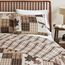 Great Bay Home Lodge Bettwäsche-Set – 2-teiliges Bettwäsche-Set für Doppelbetten in XL-Größe, rustikales Bettwäsche-Set – leicht, wendbare Tagesdecke für alle Jahreszeiten (Hirsch und Blatt-Patchwork)