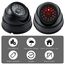 BUYGOO 2 pcs Kamera Attrappe, CCTV Dummy Sicherheits Dome Kameras, Fake überwachungskamera mit Rot Blinkender LED, Überwachungskamera Attrappen, Dummy Kamera Attrappe, für Innen Außenbereich