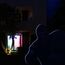 Kobert-Goods – LED TV-Simulator, durch Lichtsimulation zum Einsatz als Einbruchschutz, Home-Security, Fernseh-Atrappe/Fake-Fernseher, mit 12 LED’s und 3 wählbaren Programmen, Zeitschaltuhr