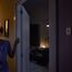 Philips Hue Bewegungsmelder Indoor, Tageslichtsensor für smarte Beleuchtung, automatische Lichtsteuerung bei Bewegung für EIN sicheres Zuhause, weiß (Packung mit 2)