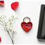 Geschenkfreude Liebesschloss mit Gravur - witterungsbeständig - personalisierte Valentinstags Geschenke für Sie und Ihn - Geschenk für Paare - Liebesgeschenke - Schloss mit Gravur rot