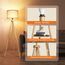 OUTON LED Stehlampe Dimmbar Dreibein Holz mit Regal, Fernbedienung, 4 Farbtemperatur, 1 Stunde Timerfunktion, Stativ Stehleuchte mit Beige Lampenschirm für Wohnzimmer, Schlafzimmer, Büro (Holz)